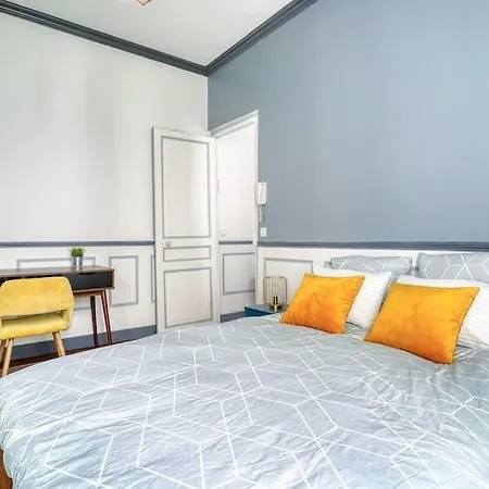 Apartamento Pretty Close To Montmartre París
